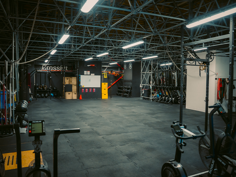 Hala treningowa CrossFit 72D — 1100m² przestrzeni